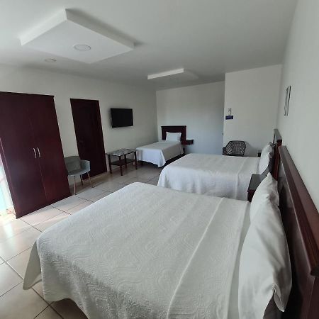 Hotel Fina Inn La Barca Екстер'єр фото