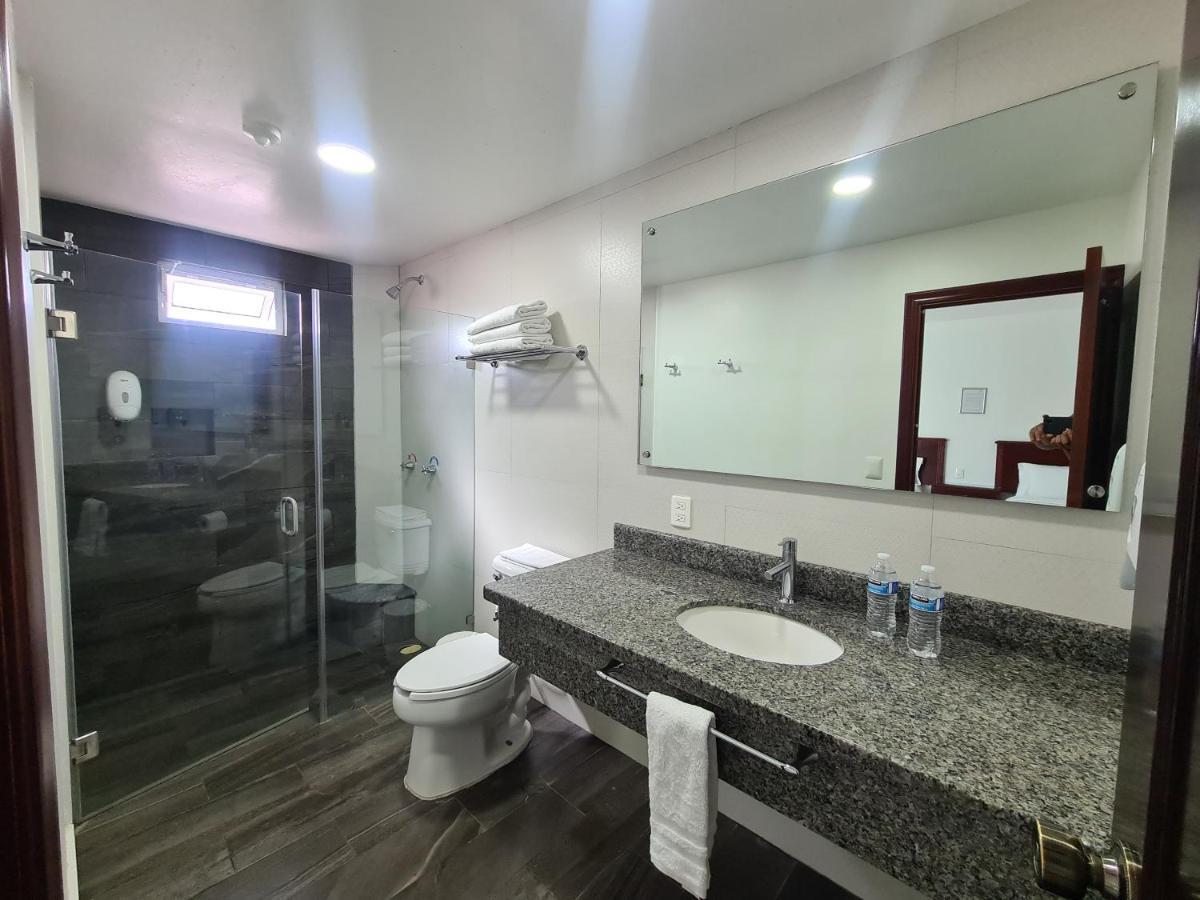 Hotel Fina Inn La Barca Екстер'єр фото