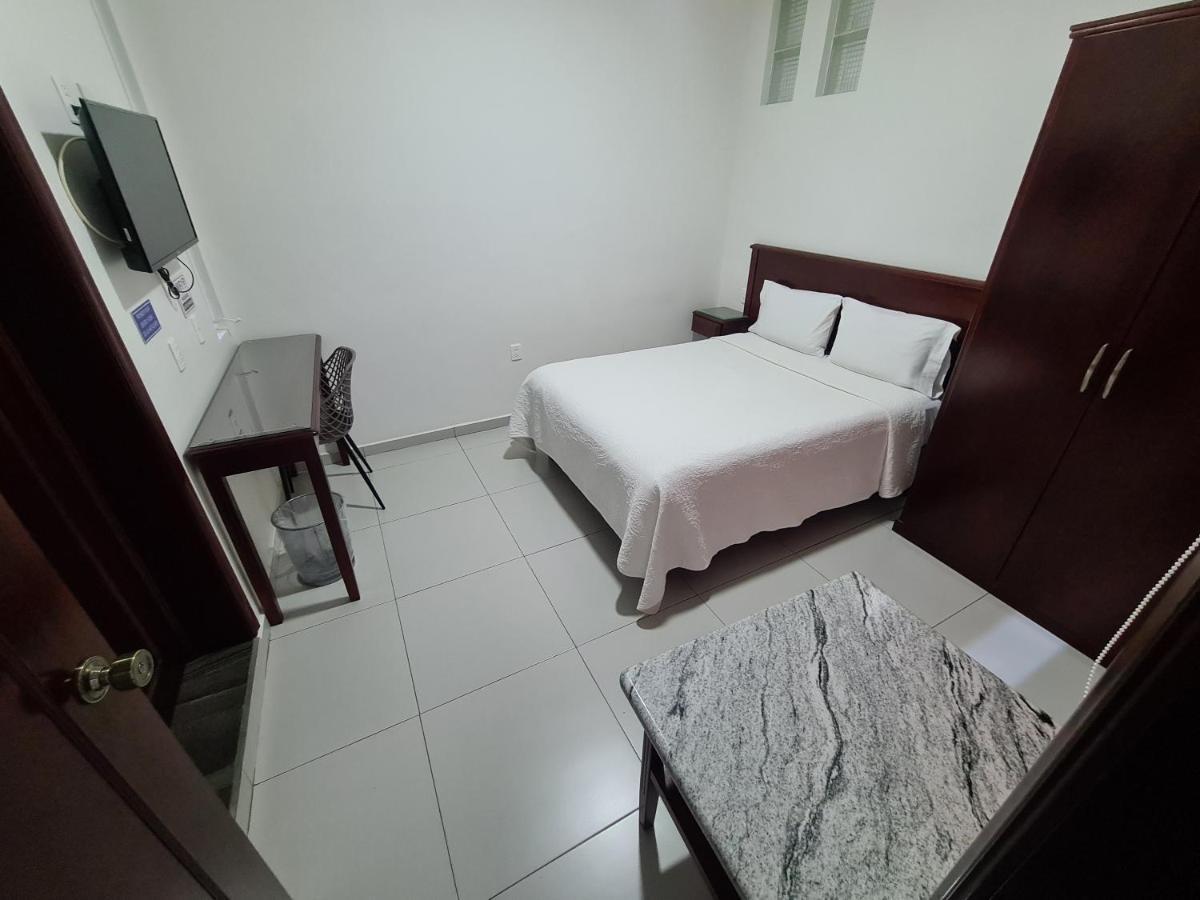 Hotel Fina Inn La Barca Екстер'єр фото