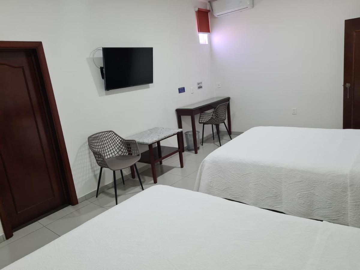 Hotel Fina Inn La Barca Екстер'єр фото