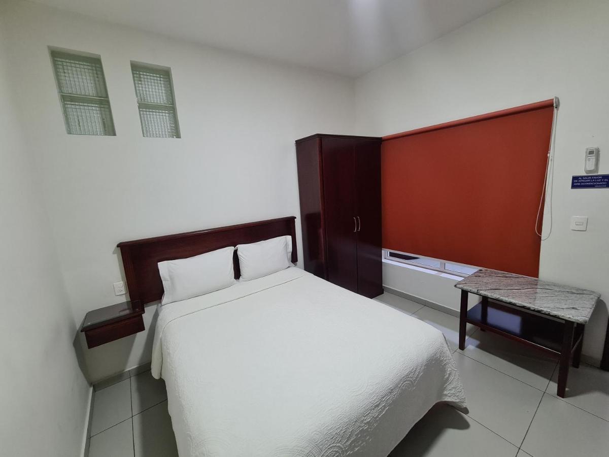 Hotel Fina Inn La Barca Екстер'єр фото