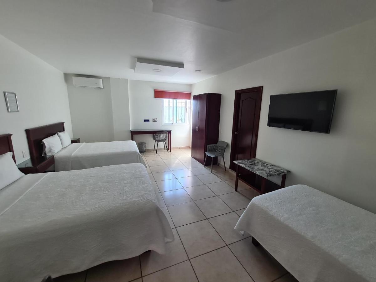 Hotel Fina Inn La Barca Екстер'єр фото